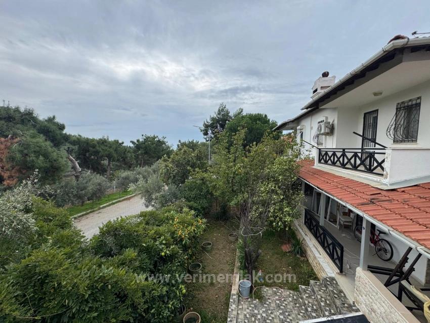3+1 Villa Zum Verkauf Mit Garten Und Ohne Kosten In Özdere
