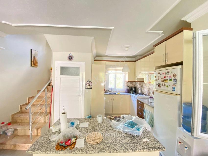 Großzügige 3+1-Zimmer-Villa Zum Verkauf In Seferihisar Doğanbey, 300 Meter Vom Meer Entfernt