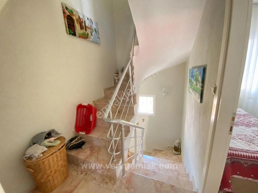 Großzügige 3+1-Zimmer-Villa Zum Verkauf In Seferihisar Doğanbey, 300 Meter Vom Meer Entfernt