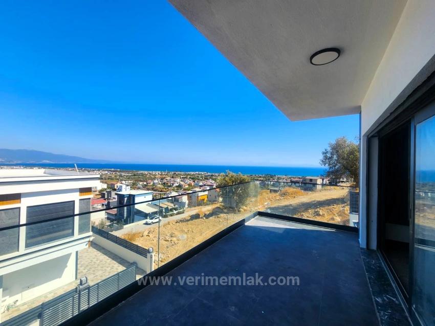 Ultra-Luxus-Triplex-Villa (3+1 Schlafzimmer) Mit Vollem Meerblick In Doğanbey