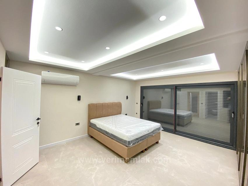 Ultra-Luxus-Triplex-Villa (3+1 Schlafzimmer) Mit Vollem Meerblick In Doğanbey