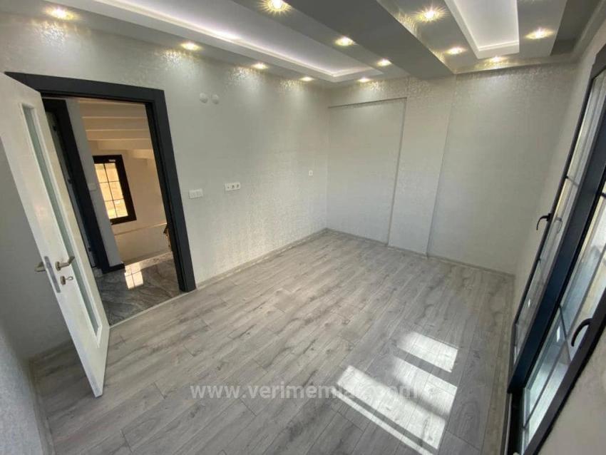 50 M² Große Sommervilla Mit Pool Und Garten In Gumuldur Zu Verkaufen