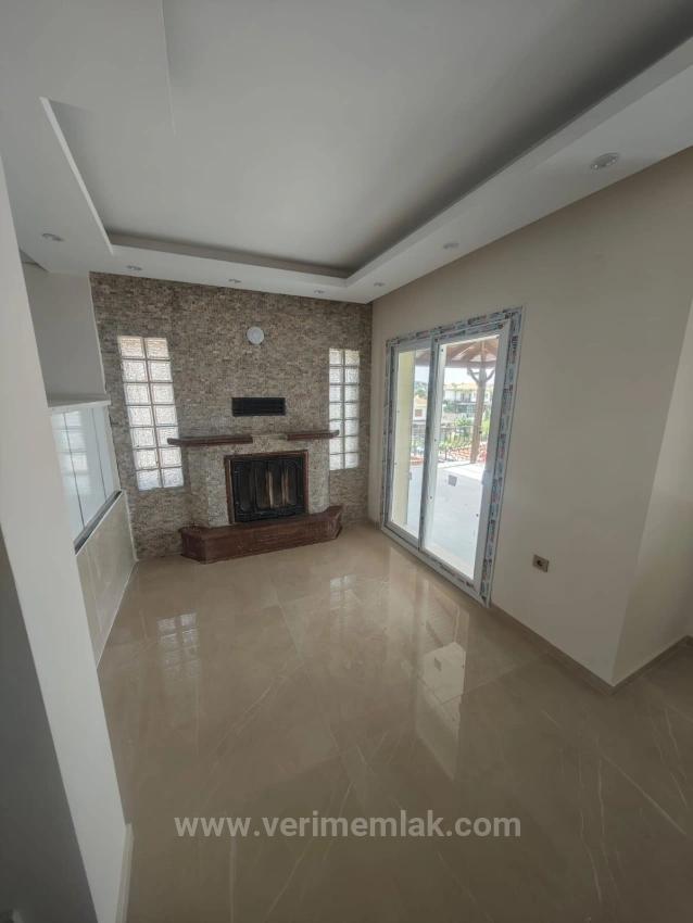 Freistehende 4+1 Villa Mit Ungestörtem Meerblick Im Stadtteil Atatürk Von Seferihisar.