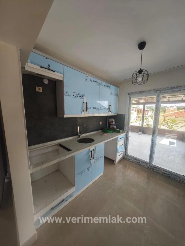 4+1-Zimmer Villa Zu verkaufen in Atatürk Bz. Seferihisar Doğanbey - 300 m²