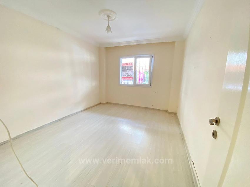 3+1 Erdgeschosswohnung Zum Verkauf In Seferihisar Ürkmez, 100 M Vom Meer Entfernt