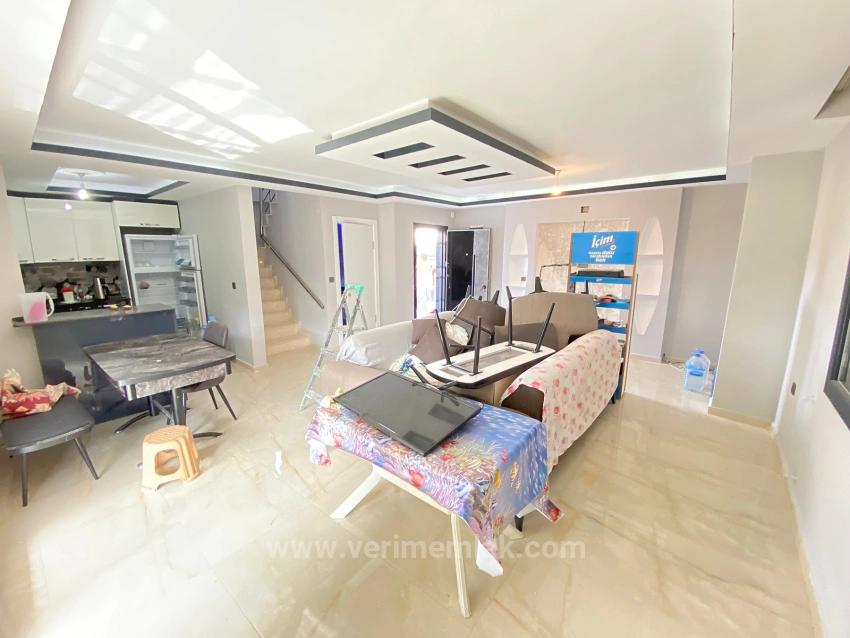 3+1 Freistehende Villa Mit Einzelpool Zum Verkauf In Doğanbey