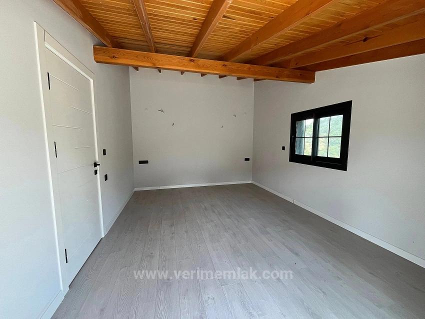 Moderne Architekturvilla (3+1 Zimmer) In Özdere Zu Verkaufen, Nur Wenige Gehminuten Vom Meer Entfernt