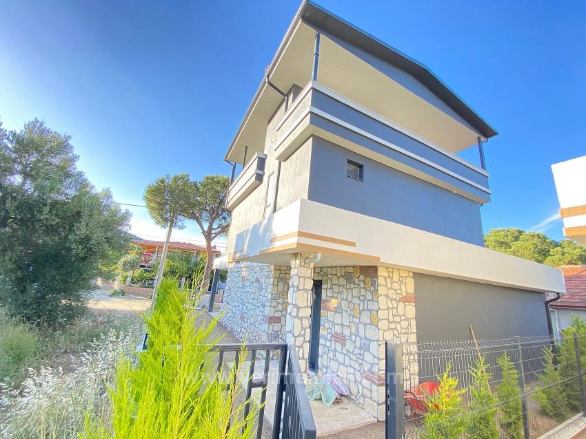 Freistehende Luxusvilla Mit Fußbodenheizung (3+1 Zimmer) In Doğanbey Zu Verkaufen