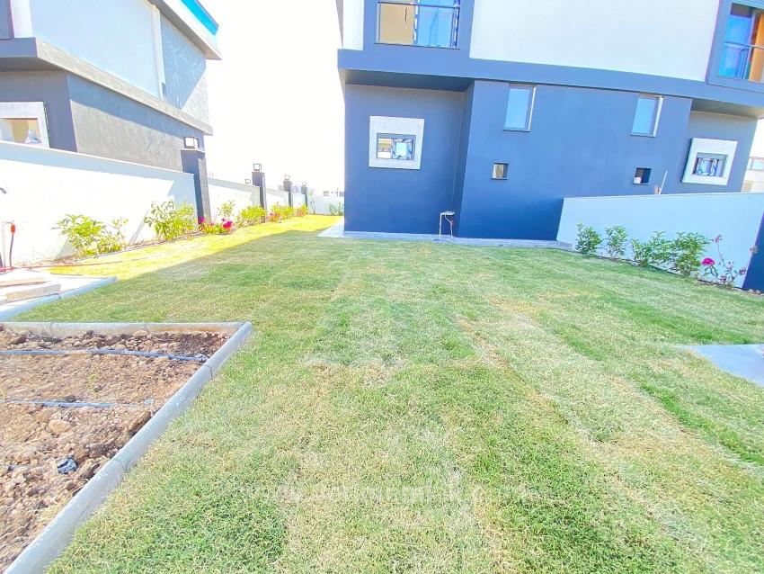 2+1 Villa Zum Verkauf In Doğanbey, 500 Meter Vom Meer Entfernt, Fußbodenheizung