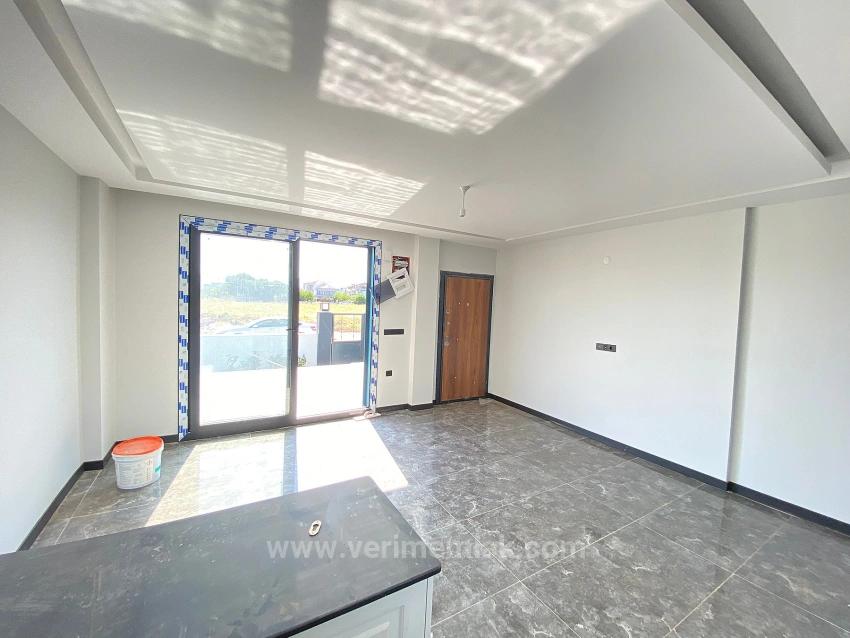 2+1 Villa Zum Verkauf In Doğanbey, 500 Meter Vom Meer Entfernt, Fußbodenheizung