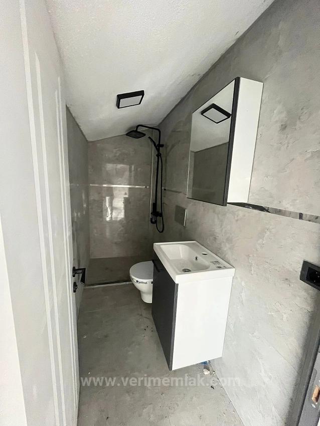 Ultra-Luxusvilla Mit Großem Garten, 30 Meter Vom Meer Entfernt In Özdere