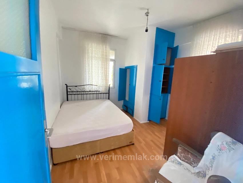 Ferienhaus (3+1 Zimmer) Mit Separatem Garten Am Meer In Ürkmez Zu Vermieten