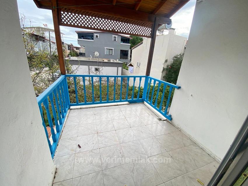 Ferienhaus (3+1 Zimmer) Mit Separatem Garten Am Meer In Ürkmez Zu Vermieten