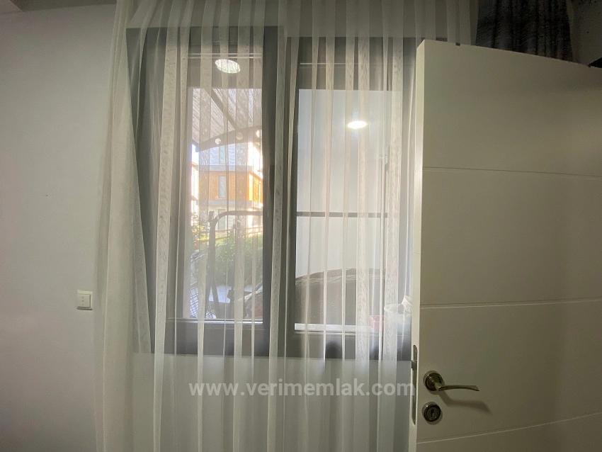 Die Beste Lage Und Das Beste 1+1 Gartenapartment Am Meer In Ürkmez Bengiler