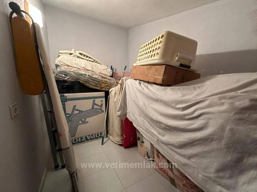 3+1 Villa Zum Verkauf In Ürkmez, 50 M Vom Meer Entfernt