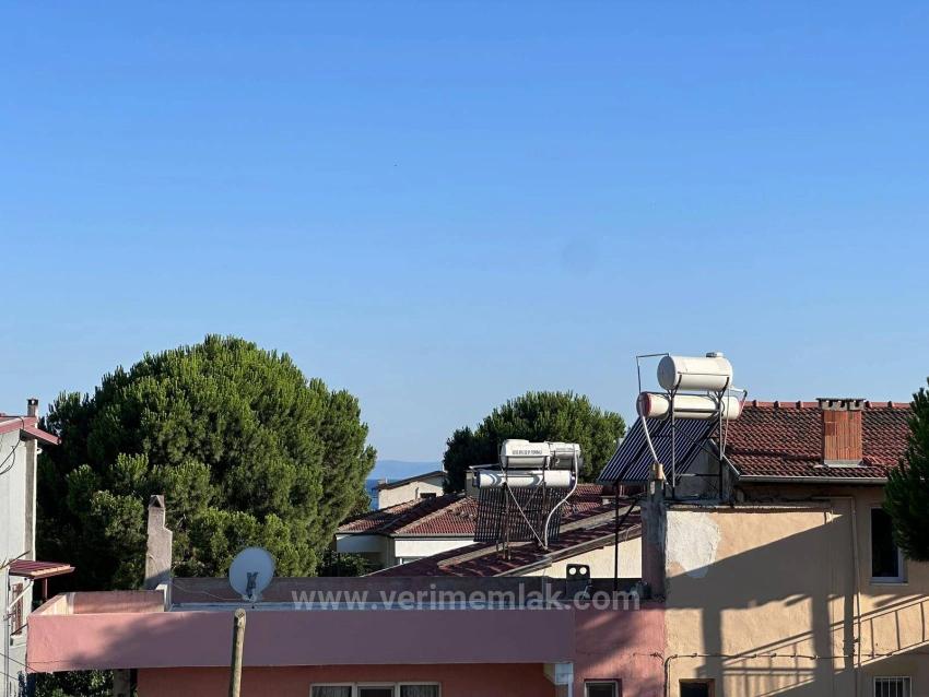 3+1 Villa Zum Verkauf In Ürkmez, 50 M Vom Meer Entfernt