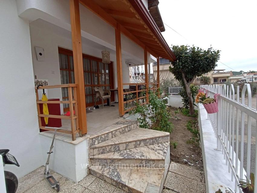 3+1 Villa Zum Verkauf 300 Meter Vom Strand Özdere Çukuralti Entfernt