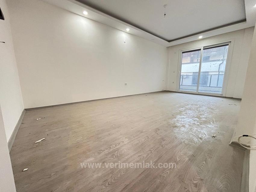 Separate Küche 130 M² 3+1 Wohnung Zum Verkauf Mit Aufzug In Ürkmez