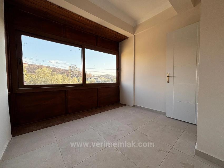 Brandneue 3+1 Villa Zum Verkauf Mit Großem Garten In Doğanbey Payamlı