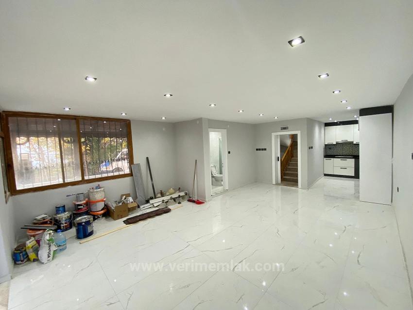 Ultra-Luxuriöse, Erstklassige 4+1-Zimmer-Villa Zum Verkauf In Seferihisar Ürkmez, 100 M Vom Meer Entfernt.