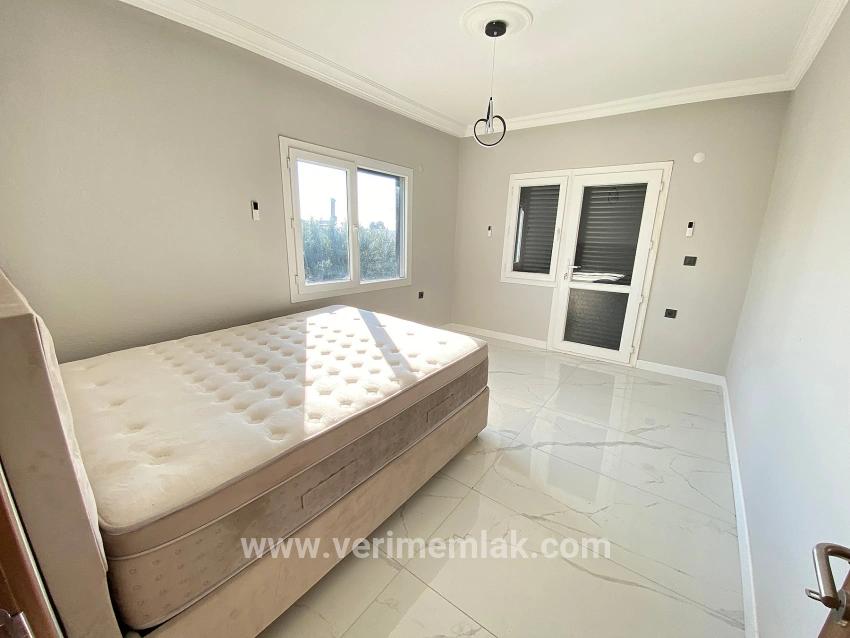 4+1-Zimmer Villa Zu verkaufen in Cumhuriyet Bz. Seferihisar Doğanbey - 307 m²