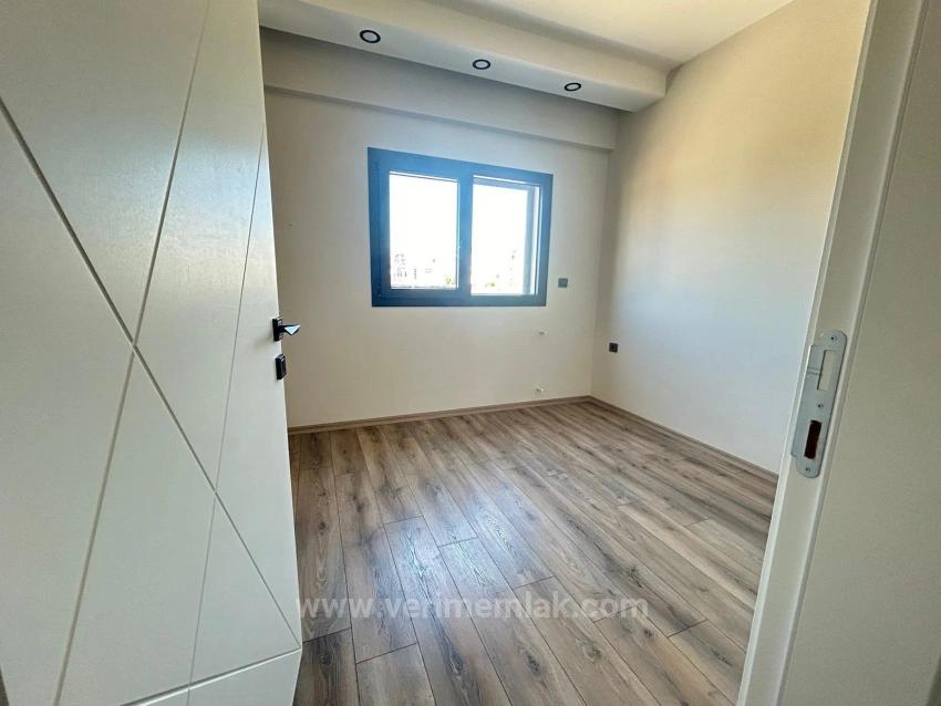 3+1 Villa Zum Verkauf Im Zentrum Von Özderede Çarşı, Vorderseite, Bezugsfertig!!