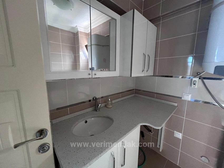 3+1 Villa Mit Pool In Einer Anlage Am Meer In Gümüldür