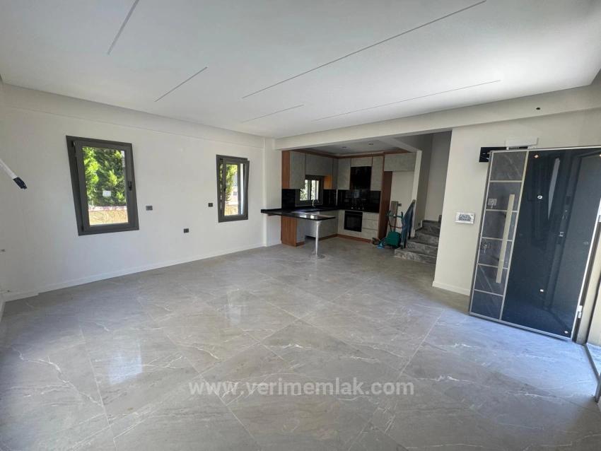 Ultra-Luxus-Villa (3+1) In Özdere Zu Verkaufen, 100 M² Vom Meer Entfernt