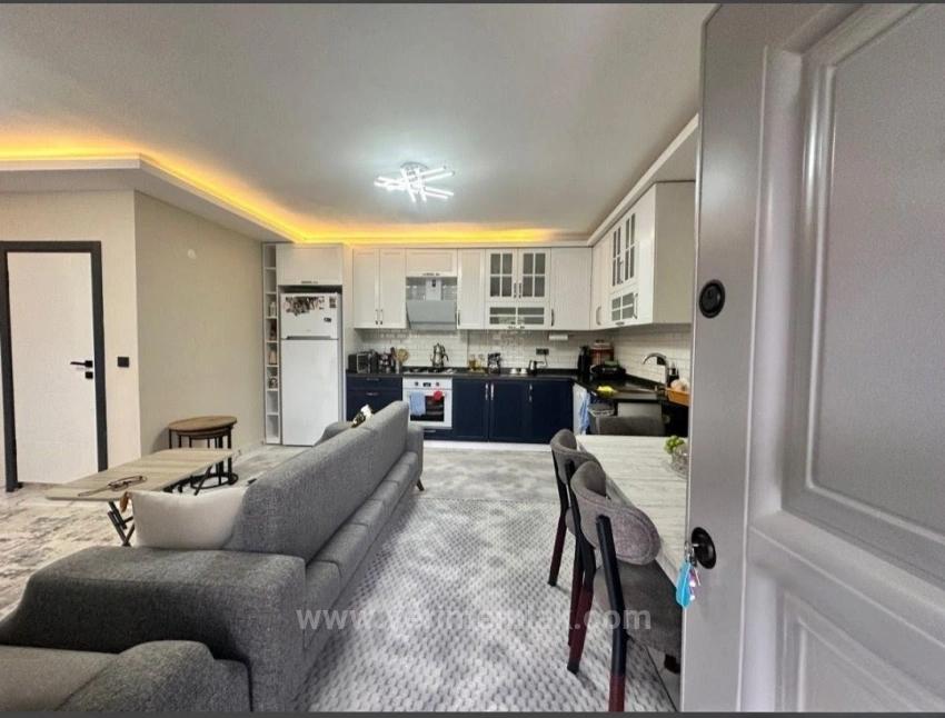 2+1 Villa Zum Verkauf In Seferihisar Payamlı, In Meeresnähe, Mit Großem Garten