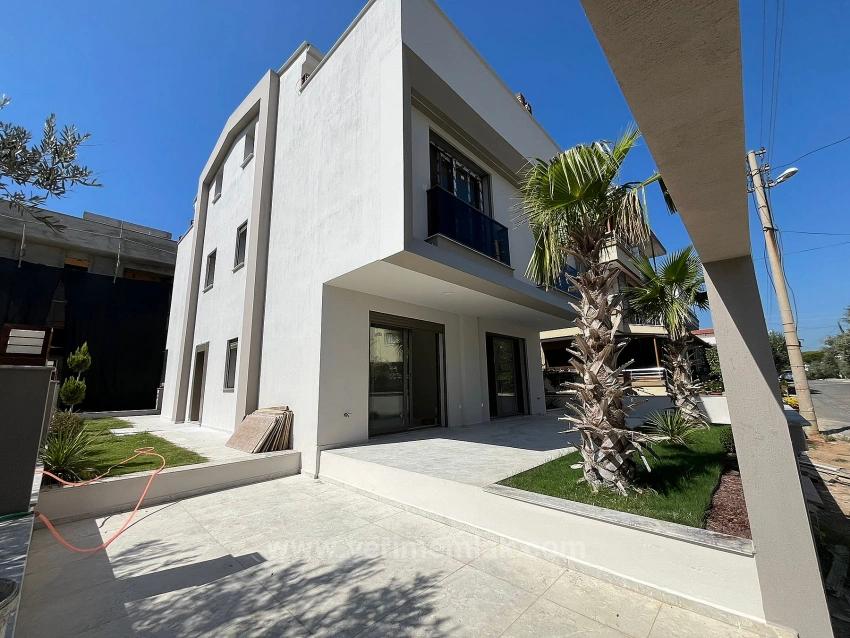 Özdere Çukuralaltı Zentrale Lage 3+1 Sommerhaus Zum Verkauf Mit Parkplatz