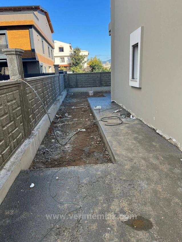 1+1-Apartment Mit Aufzug, 400 Meter Vom Meer Entfernt In Gümüldür