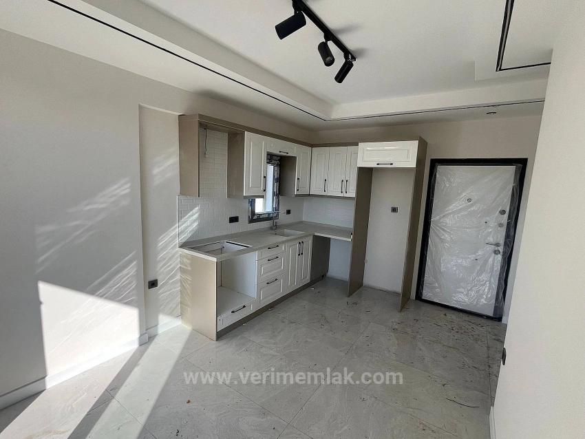 1+1-Apartment Mit Aufzug, 400 Meter Vom Meer Entfernt In Gümüldür