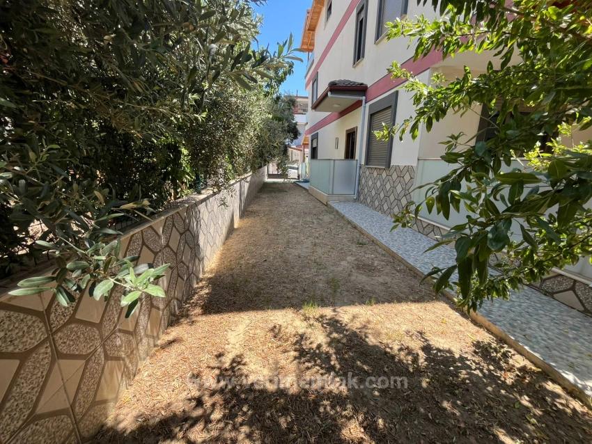 4+1 Villa Zum Verkauf In Özdere, 400 M Vom Meer Entfernt, Mit Geschlossener Küche