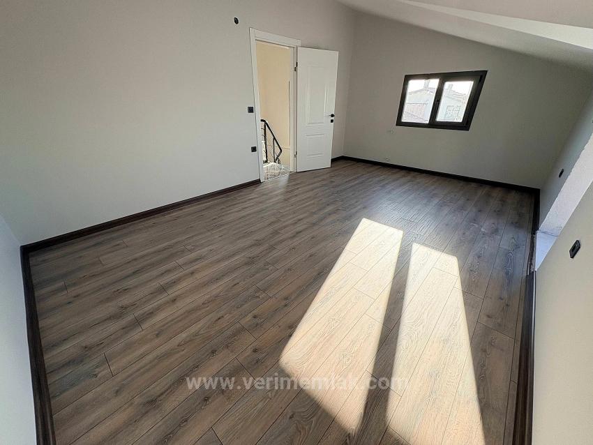 Brandneue, Hochwertige 3+1 Villa In Özdere, 1 Minute Vom Meer Entfernt.