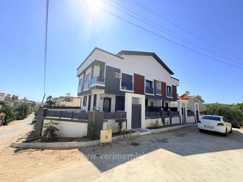 Luxuriöse 3+1-Villa Mit Großem Garten Zum Verkauf In Özdere Ortamahalle