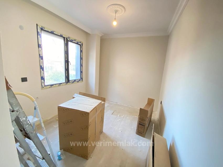 Luxuriöse, Brandneue 2+1-Wohnung In Zentraler Lage In Ürkmez Zu Verkaufen.