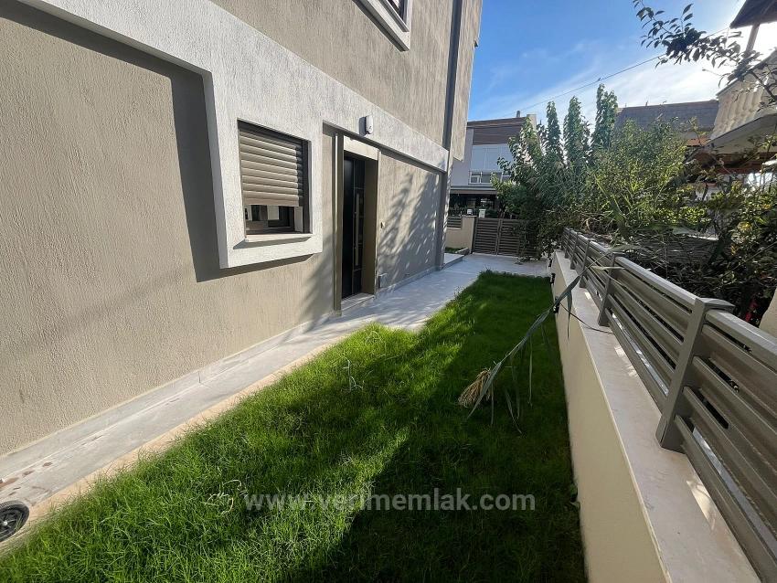 3+1 Villa Zum Verkauf In Izmir Menderes Gümüldür, Nah Am Meer