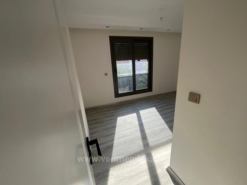 3+1 Villa Zum Verkauf In Izmir Menderes Gümüldür, Nah Am Meer