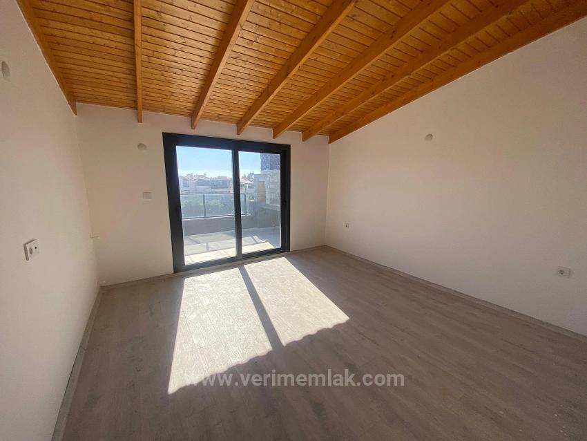 3+1 Villa Mit Garten In Özdere Zu Verkaufen, Nur Wenige Gehminuten Vom Meer Entfernt