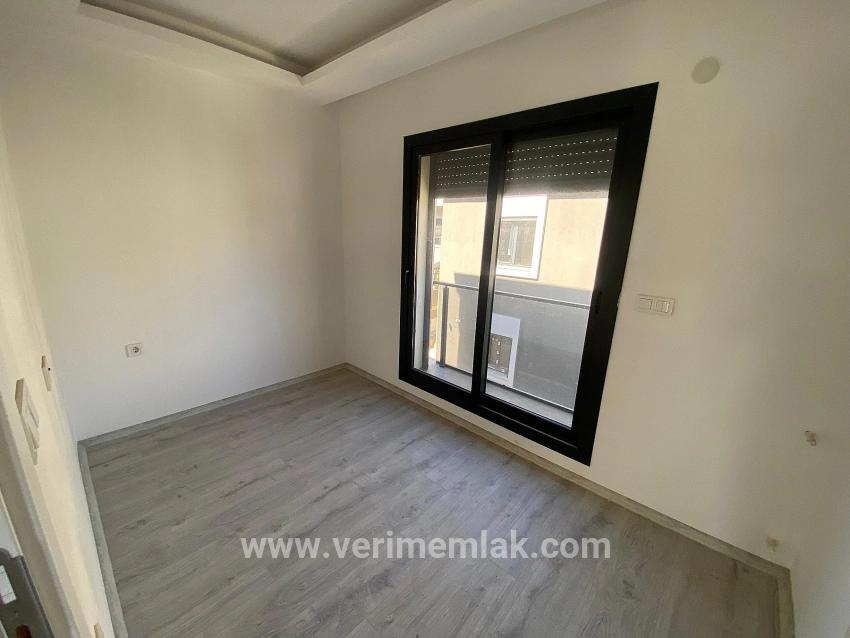 3+1-Zimmer Villa Zu verkaufen in Orta Bz. Menderes Özdere - 150 m²