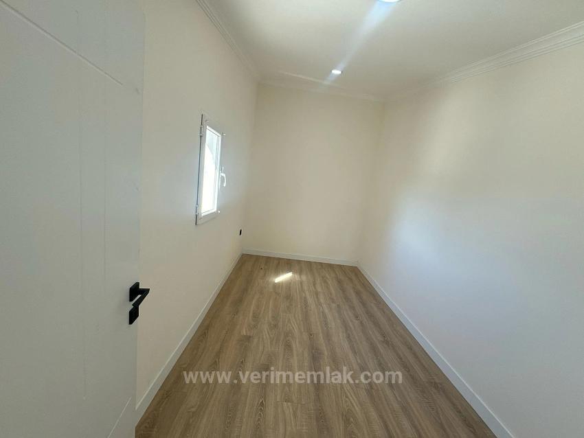 5+1 Maisonette-Wohnung Zum Verkauf In Sığacık, Seferihisar, Geeignet Für Sommer- Und Winteraufenthalt