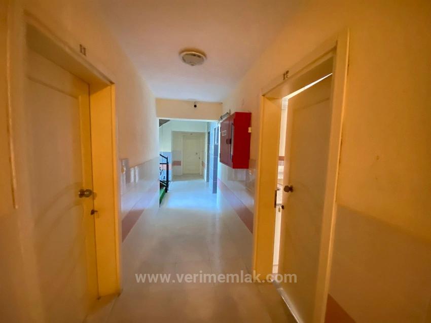 Gelegenheit In Der Gegend Von Seferihisar Mersin, 1+1 Wohnung Zum Verkauf, Nur 100 Meter Vom Meer Entfernt