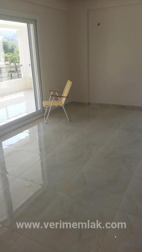 6+1-Zimmer Villa Zu verkaufen in Orta Bz. Menderes Özdere - 312 m²