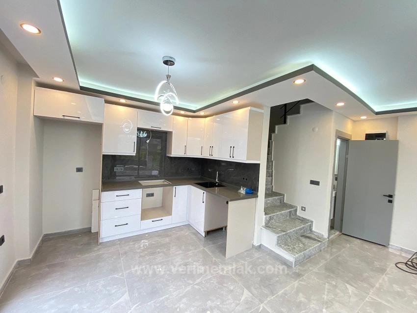 3+1 Villa Zum Verkauf, 500 M Vom Meer Entfernt, Seferihisar Payamlı.