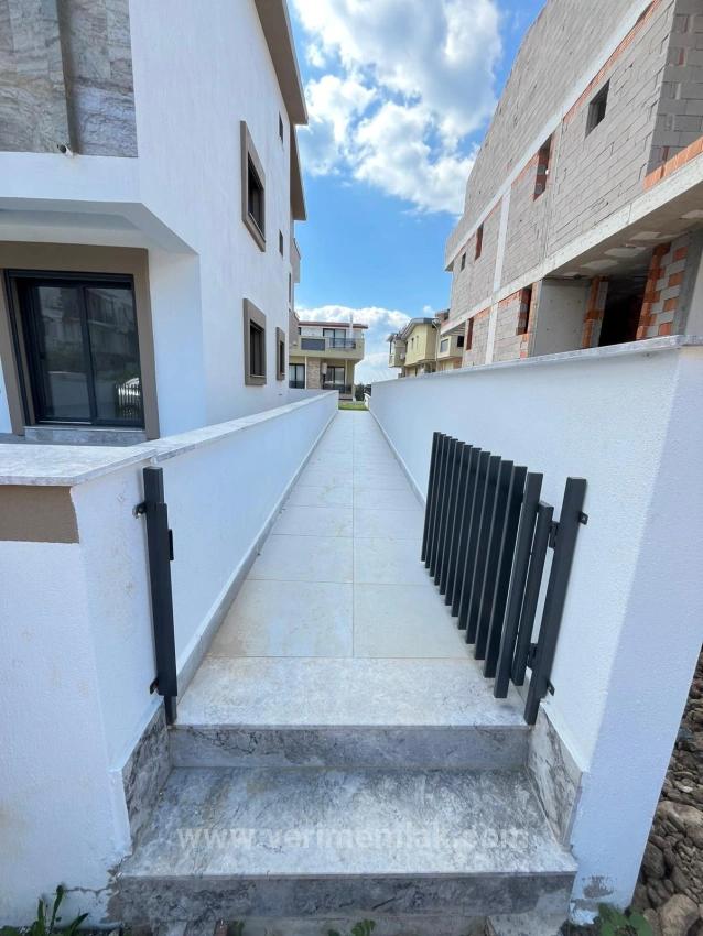 3+1 Villa Zum Verkauf In Özdere Ortamahalle, Ganz In Der Nähe Des Meeres