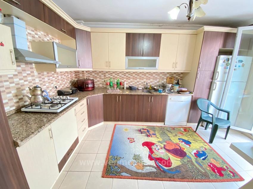 2+1 Wohnung Zum Verkauf In Ürkmez, Seferihisar, İzmir, 100 M Vom Meer Entfernt.