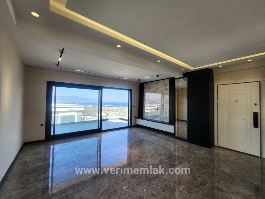 3+1-Zimmer Villa Zu verkaufen in Atatürk Bz. Seferihisar Doğanbey - 300 m²