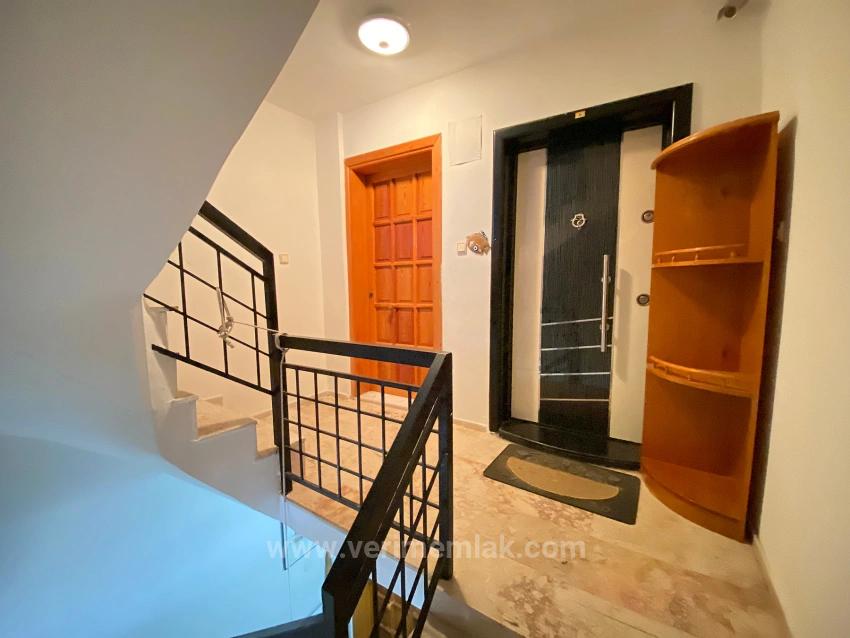 Gelegenheit: Apartment In Bengiler, Seferihisar, 100 M Vom Meer Entfernt - 2+1 Zimmer Mit Separater Küche!