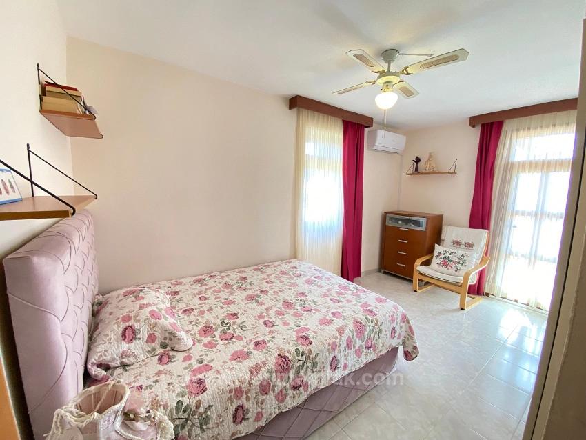 Freistehende, Komfortable 3+1-Zimmer-Villa Mit Pool Und Sicherheitssystem In Seferihisar Erdem Tur Site Zu Verkaufen.