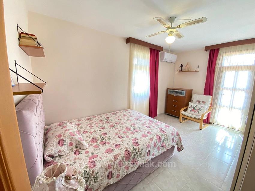 Freistehende, Komfortable 3+1-Zimmer-Villa Mit Pool Und Sicherheitssystem In Seferihisar Erdem Tur Site Zu Verkaufen.